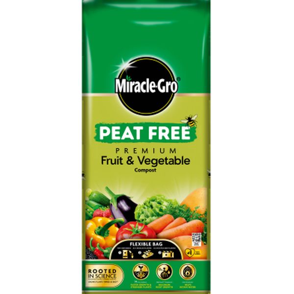 MIRACLE-GRO® PEAT FREE PREMIUM FRUIT & VEGETABLE COMPOST 42L